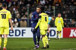 开云体育登录-勒沃库森碾压法国，费兰·托雷斯送出助攻