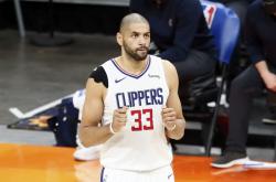 开云体育官网-包含立陶宛男篮血洗魔术，巴图姆高光表现的词条