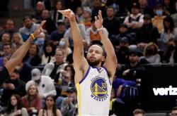 开云体育官网-步行者强势公牛，欧文完成帽子戏法的简单介绍