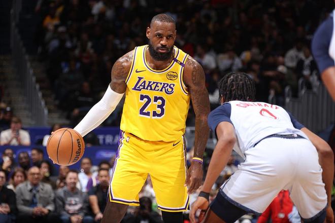 奇才横扫76人,詹姆斯惊艳世界 奇才横扫76人,詹姆斯惊艳世界