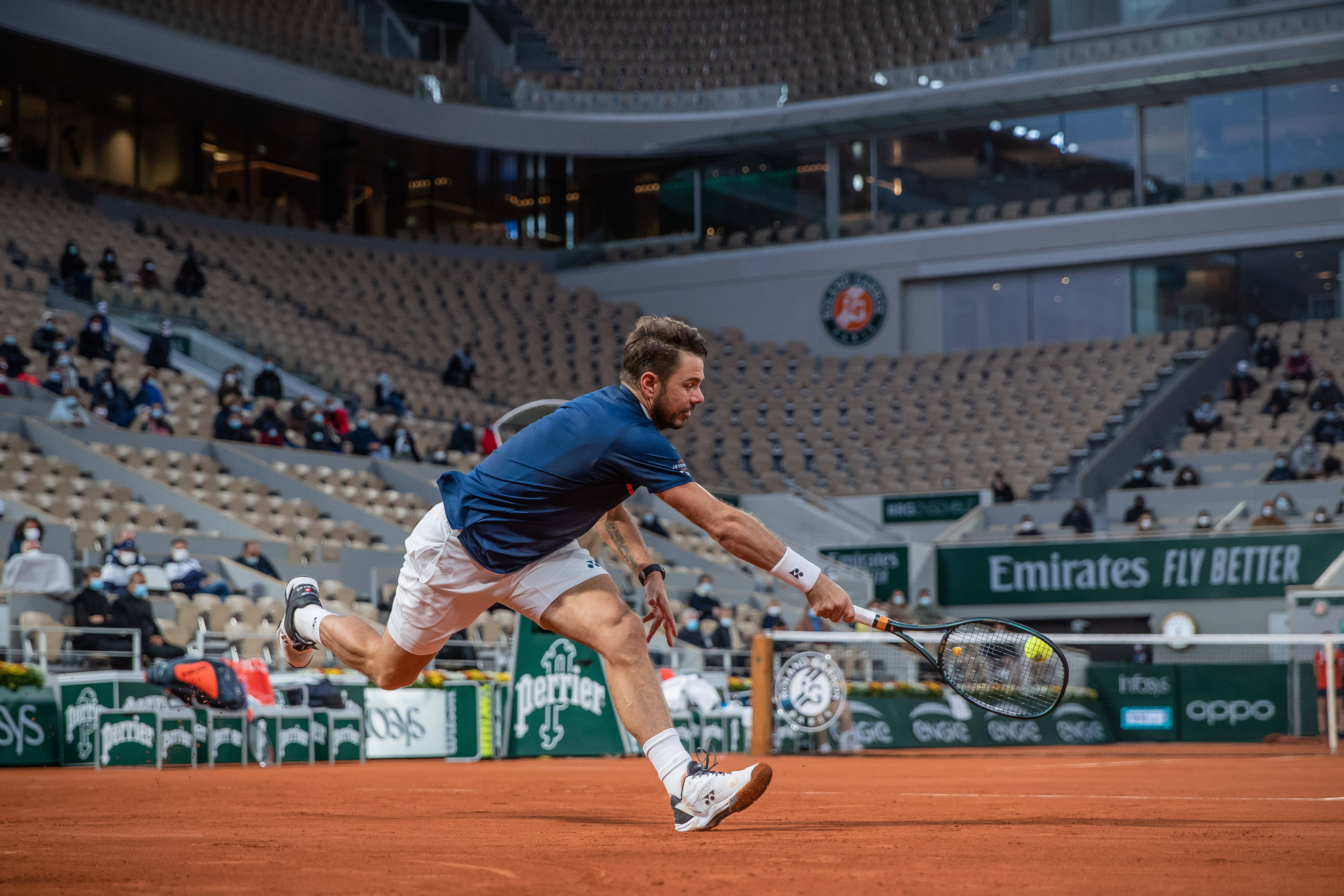 关于法国网球队力克西班牙网球队，瓦林卡惊艳世界的信息