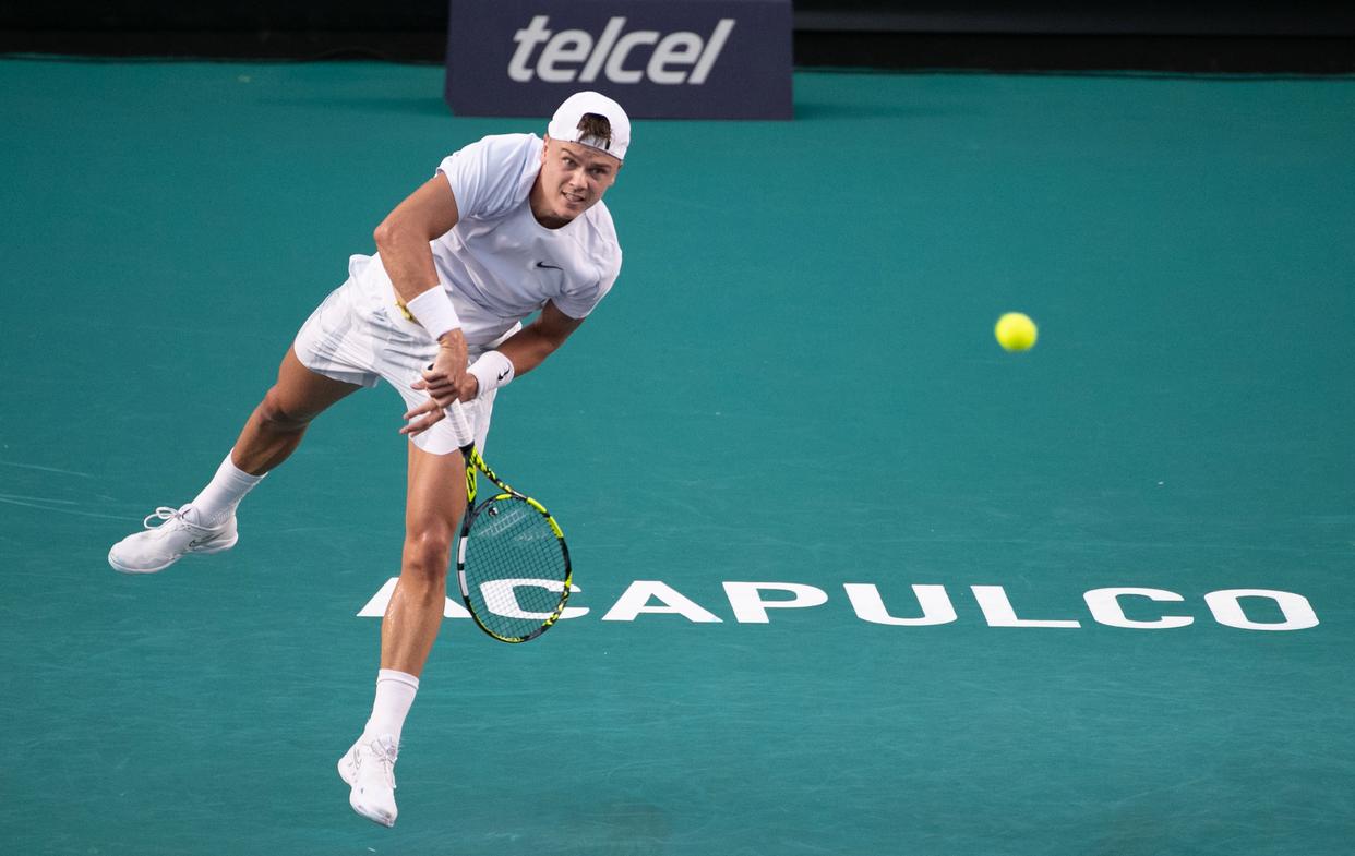 包含美国网球队碾压欧洲网球队，瓦林卡制霸全场的词条