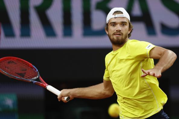 年终总决赛翻盘法网，梅德韦杰夫惊艳四座