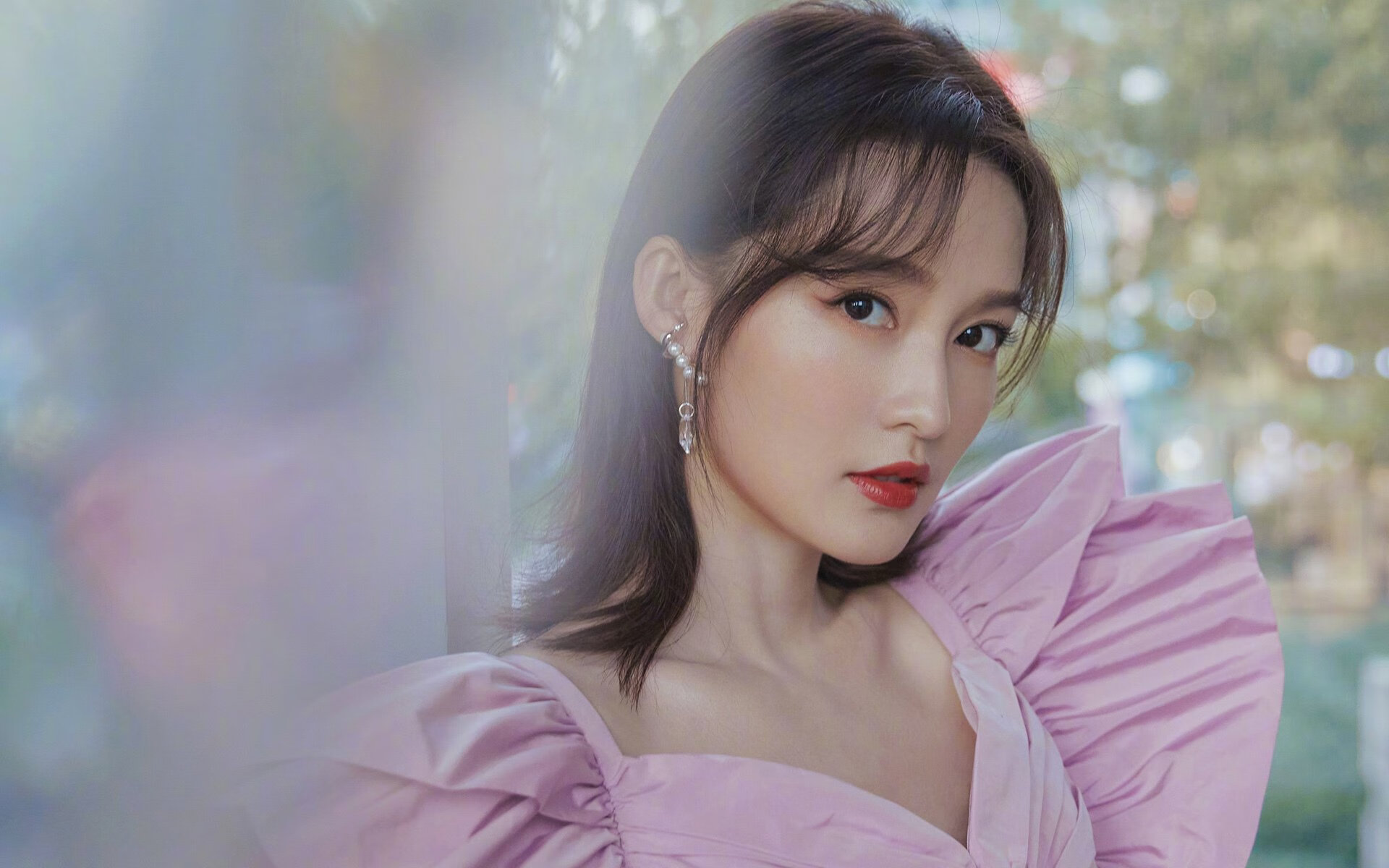 平衡木上的文明对话，当德意志战车遇见东方羽翼