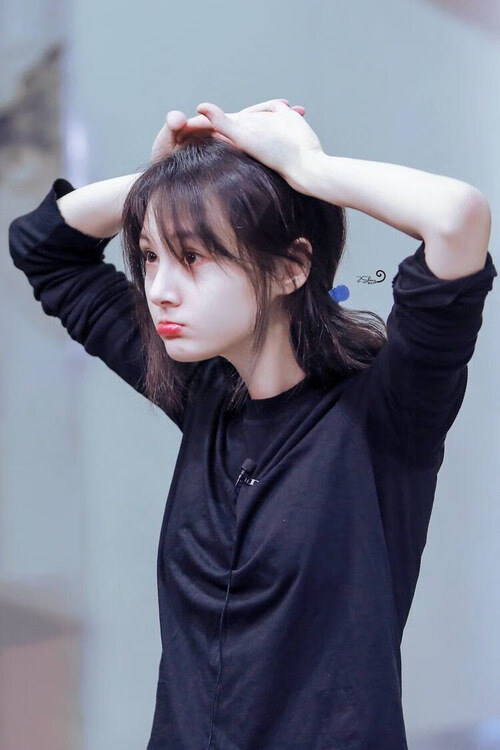 双重奏，苏亚雷斯单骑闯关与德国战车的精密碾压