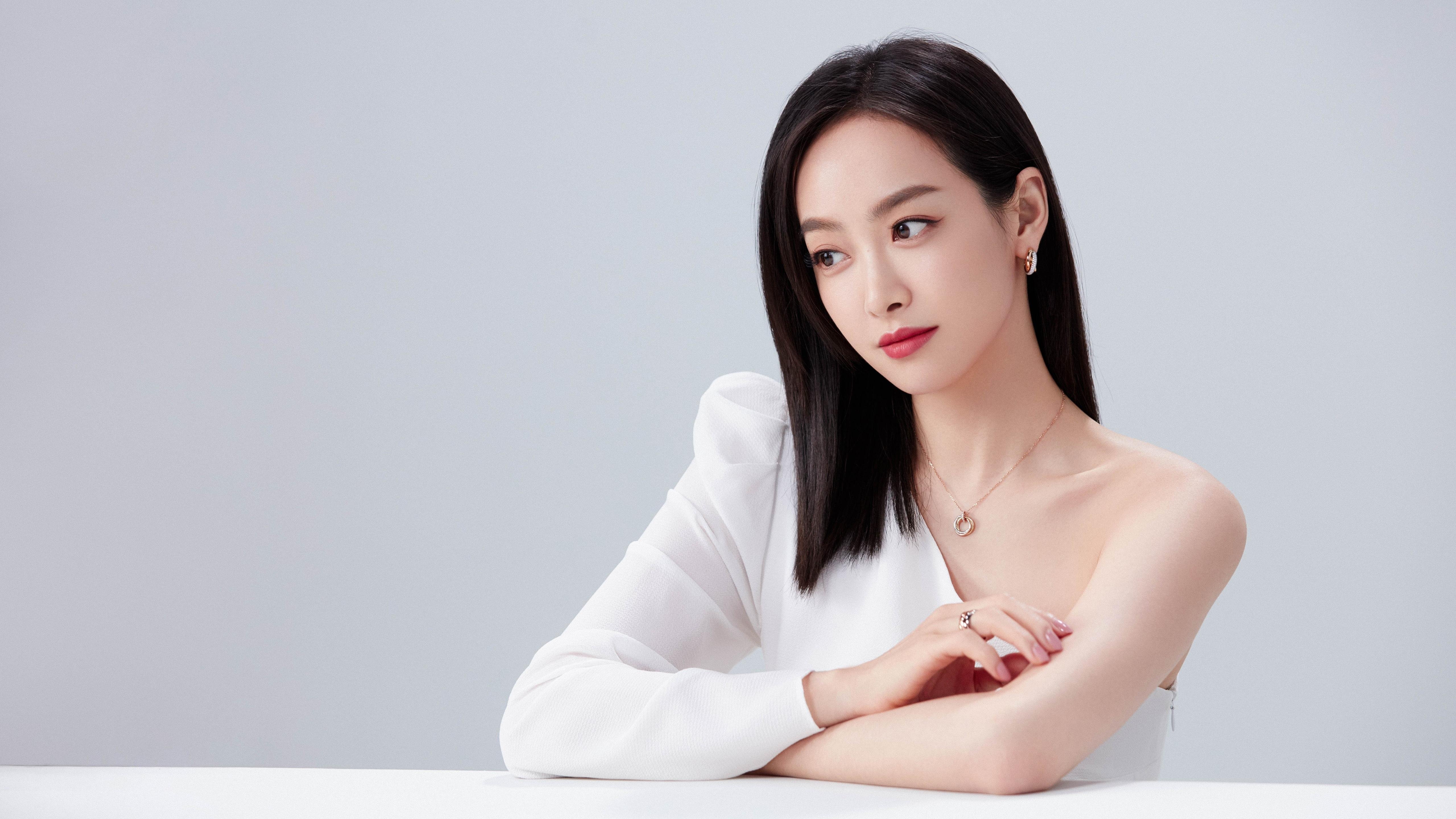 竞技之魂，殊途同归，F1银石争霸与温布利凯歌的共同启示