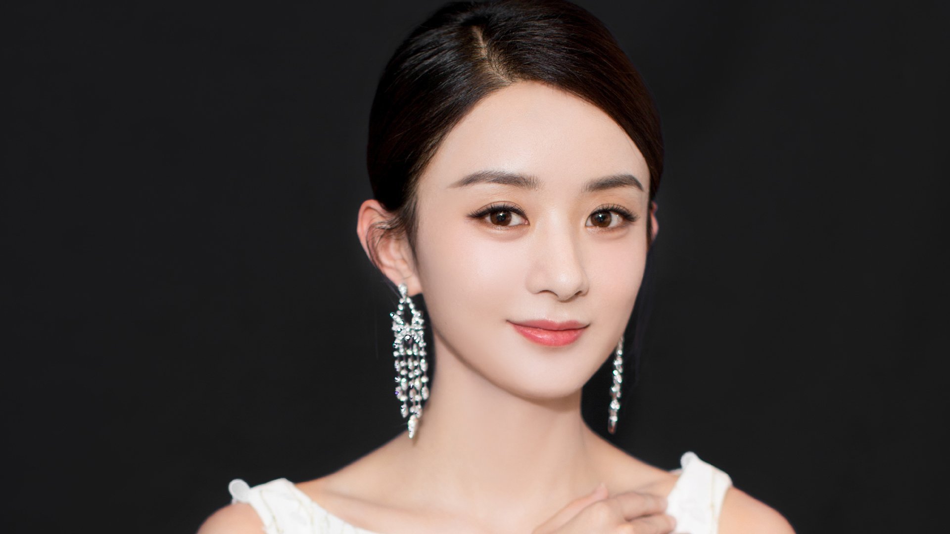 宿命的回响,2026世界杯C组生死战,喀麦隆孤注一掷,加维用天才之火点燃胜利之光