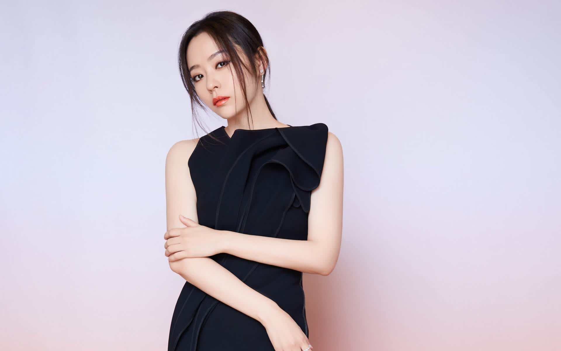 绿茵孤勇，当波兰的铁骑踏碎加纳的星辰，努涅斯用唯一性定义永恒